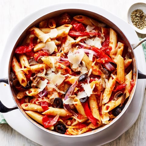 One-Pot Pizza Pasta Express
